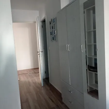 Bazan Apartaments Апартаменты